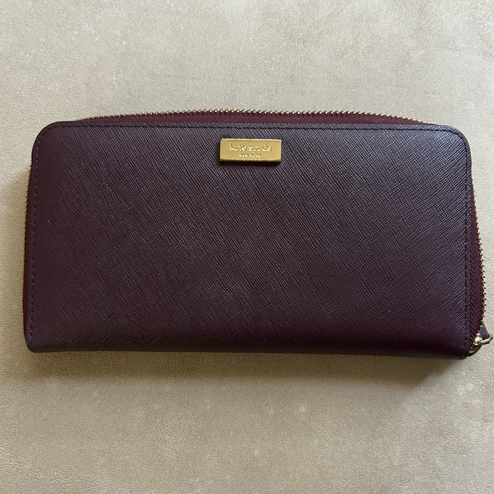 Kate Spade Staci zip around wallet